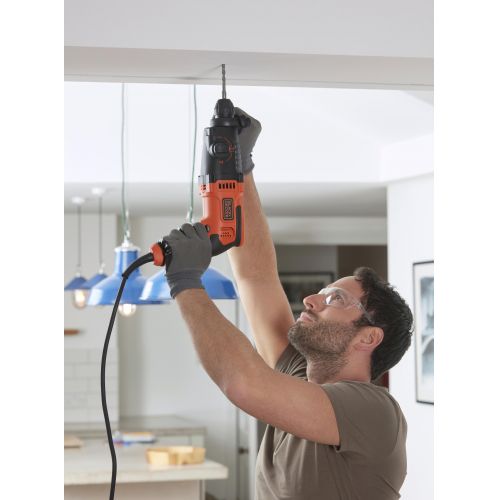BEHS01K-QS - Martillo SDS-Plus 650W con maletín