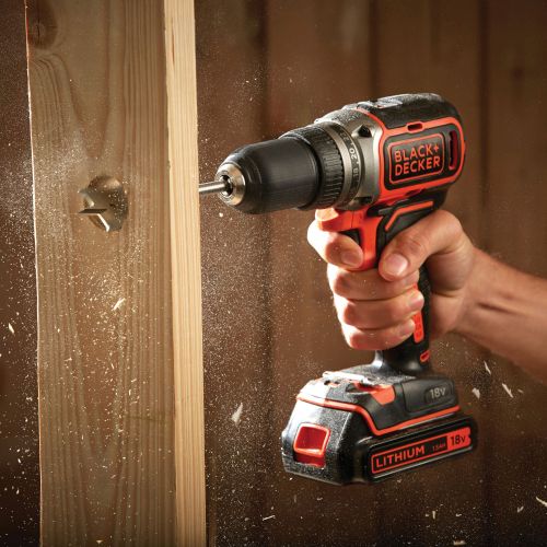 BL186K-QW - Taladro Atornillador Brushless 18V 1.5Ah con maletín