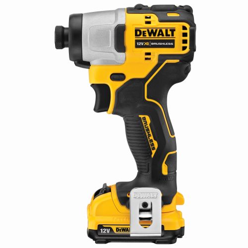 DCF801D2-QW Atornillador de Impacto sin escobillas XR 12V Li-Ion 2Ah