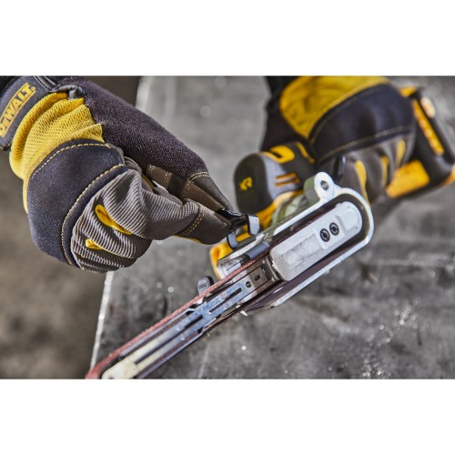 DCM200NT-XJ - Lijadora de banda sin escobillas XR 18V 13mm sin cargador/batería con maletín TSTAK