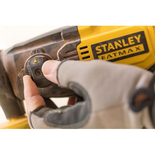 MARTILLO SDS-PLUS 18V BRUSHLESS CON 2 BATERÍAS LI-ION 4,0AH