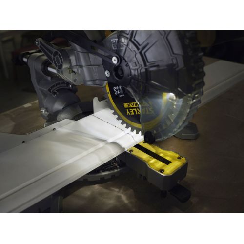 INGLETADORA 18V SIN BATERÍA/CARGADOR