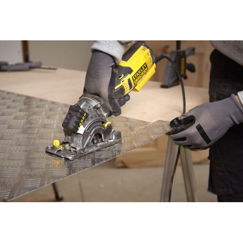 Sierra circular de mano 650W FATMAX®