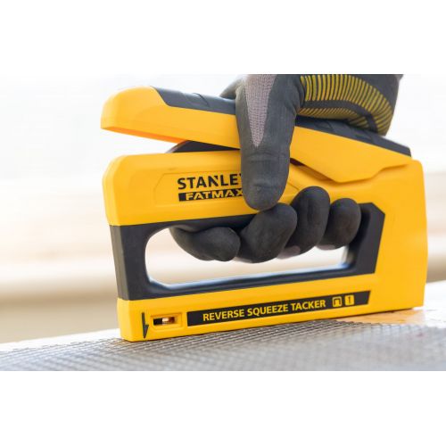 Grapadora FATMAX® con pulsador delantero