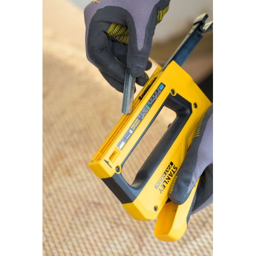 Grapadora FATMAX® con pulsador delantero