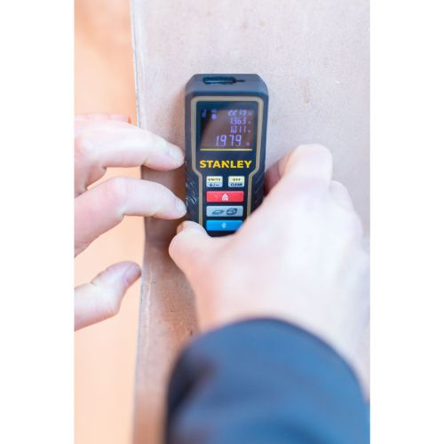 TLM99SI.  Medidor láser con Bluetooth 35m