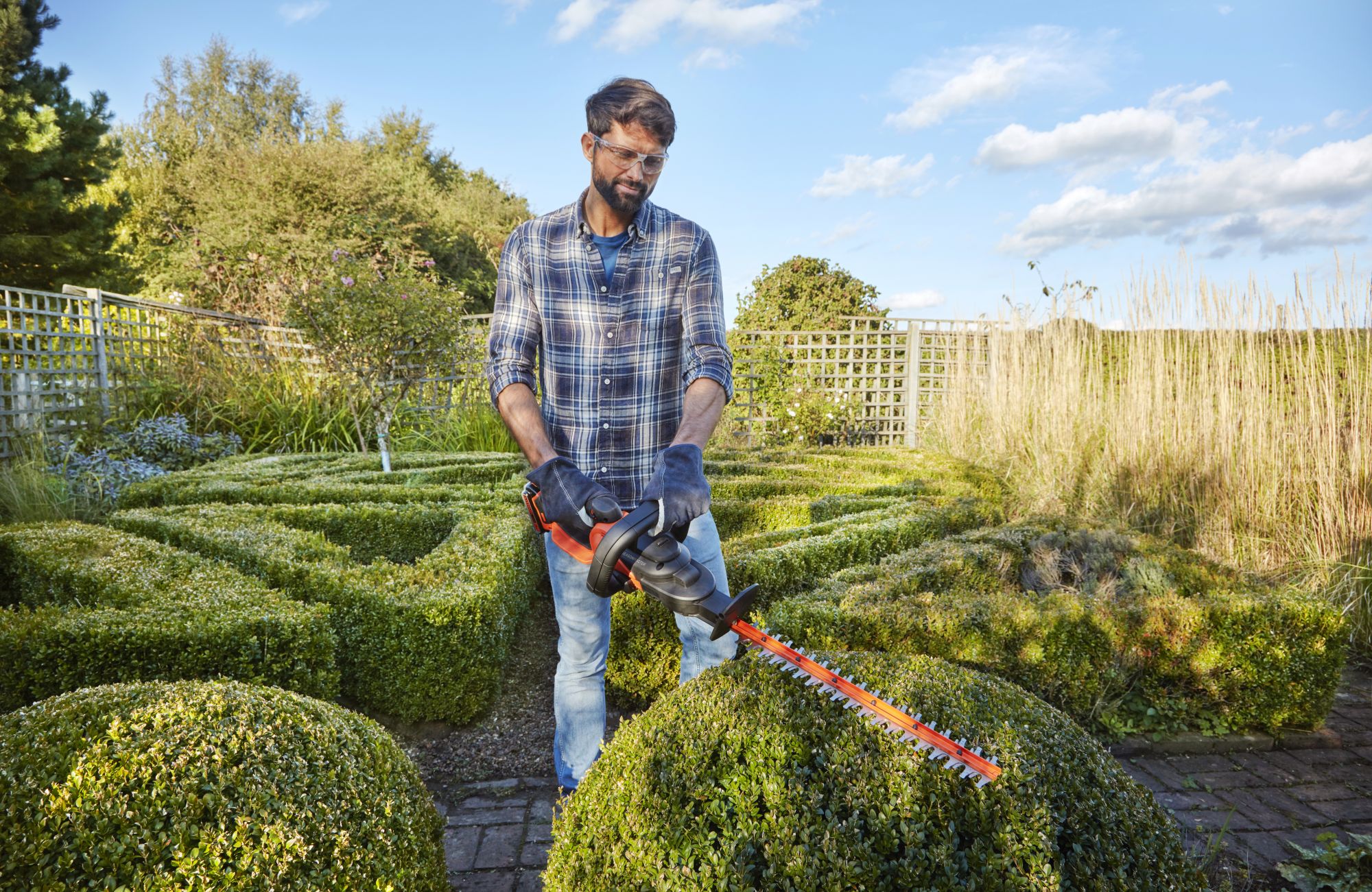 BCASK81D-QW - Multiherramienta SIN cable 2 en 1 SEASONMASTER 18V