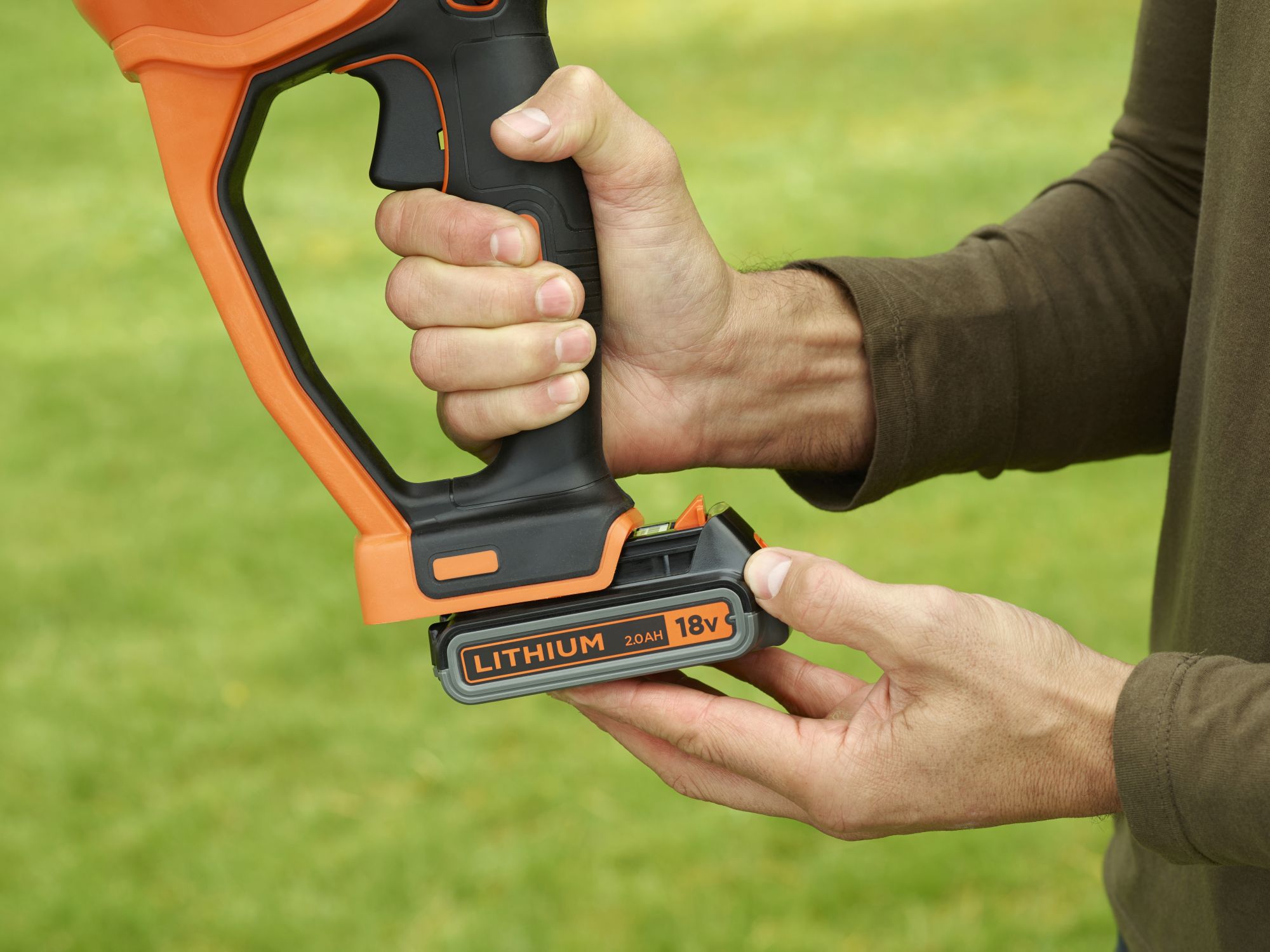 BCASK8967D2-QW - Multiherramienta SIN cable 7 en 1 SEASONMASTER 18V