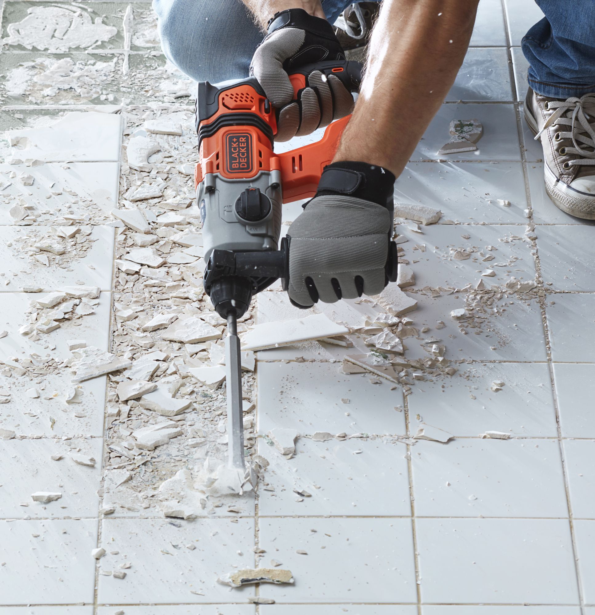 BCD900E2K-QW - Martillo SDS-Plus 18V