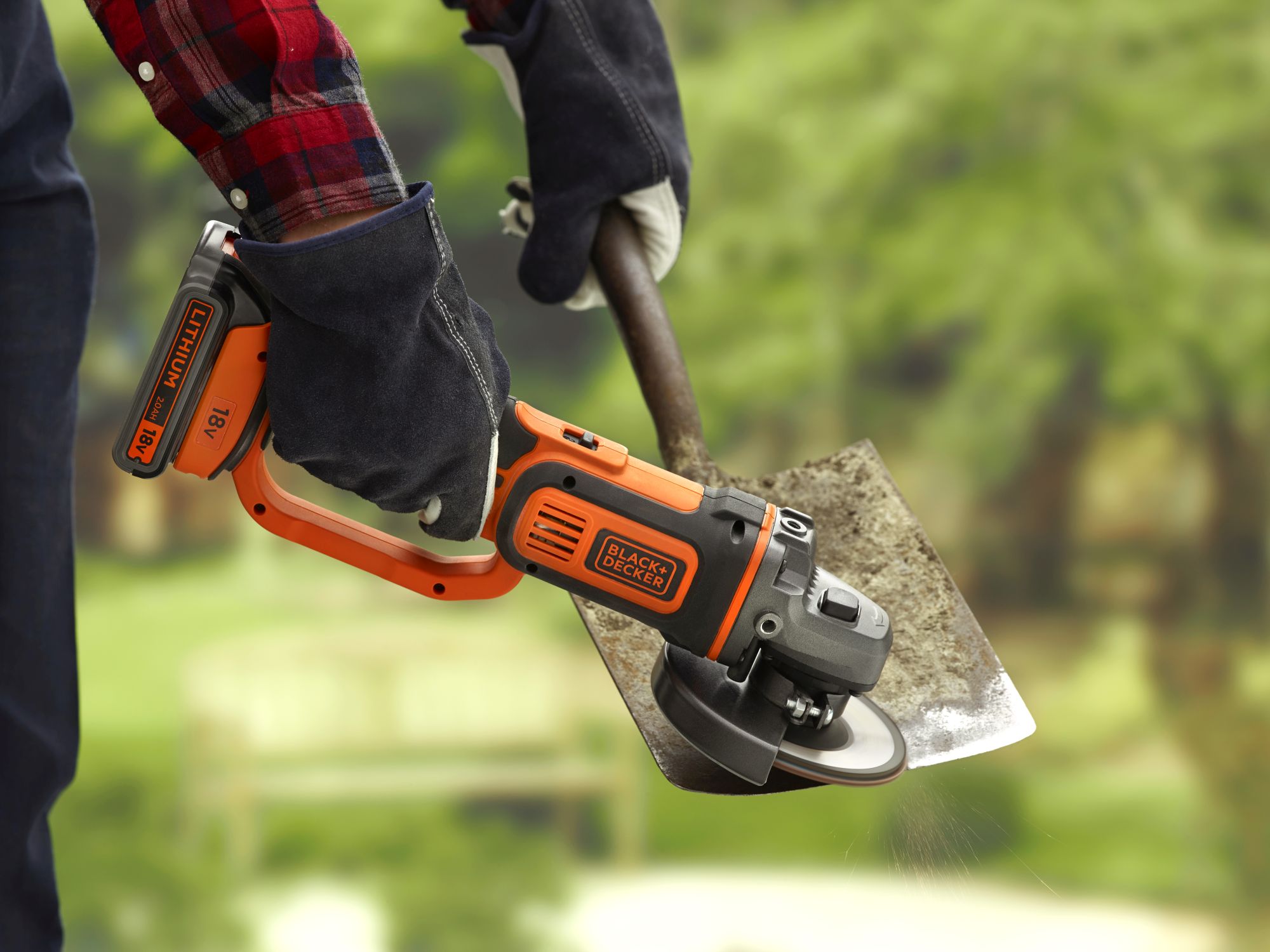 BCG720N-XJ - Amoladora 18V 125mm SIN batería/cargador