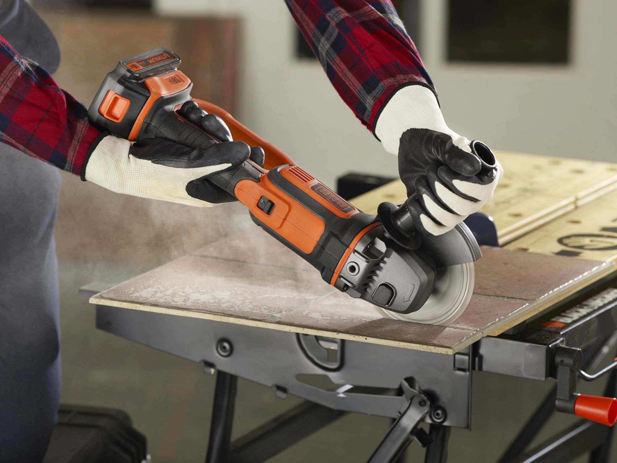 BCG720N-XJ - Amoladora 18V 125mm SIN batería/cargador