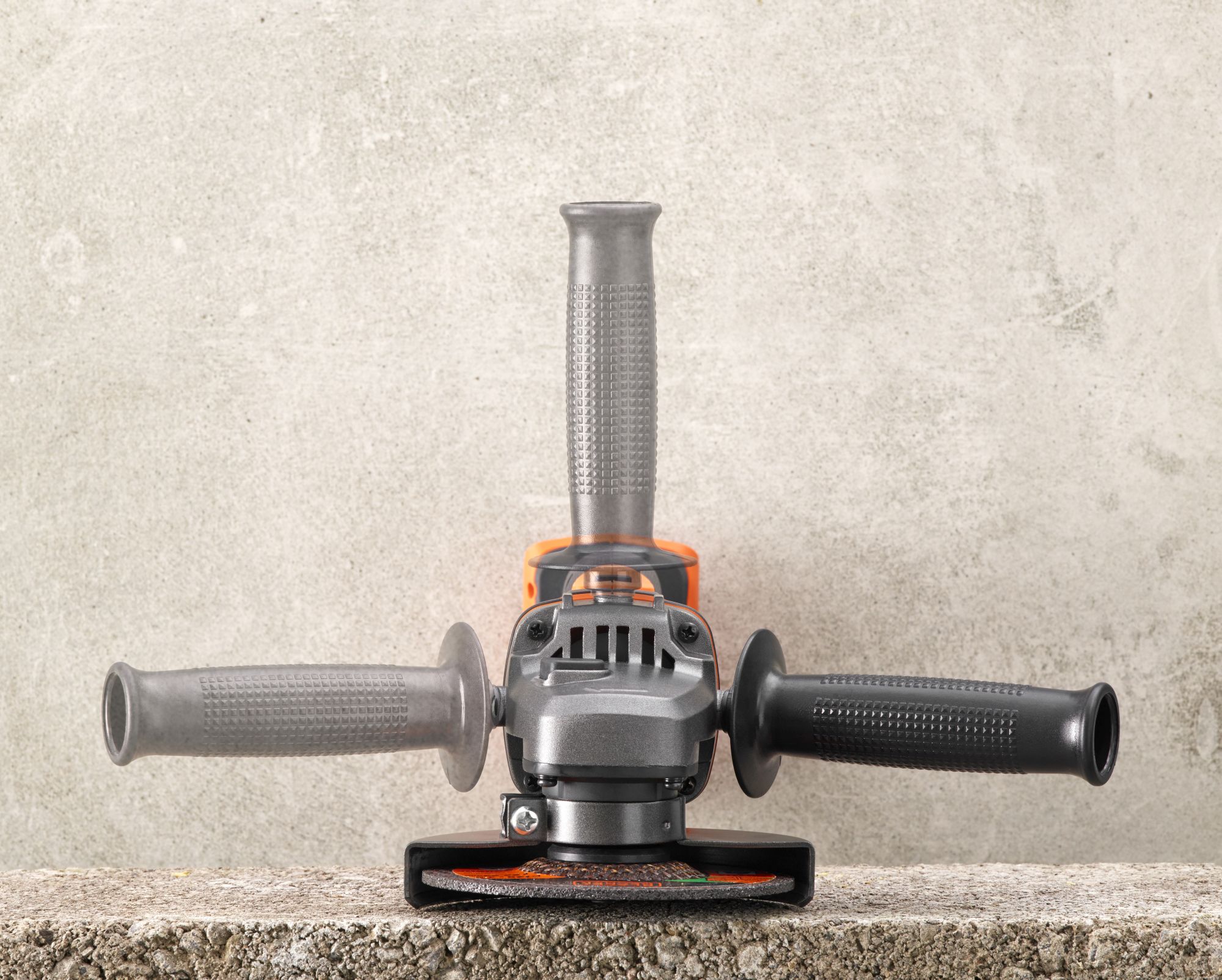 BCG720N-XJ - Amoladora 18V 125mm SIN batería/cargador