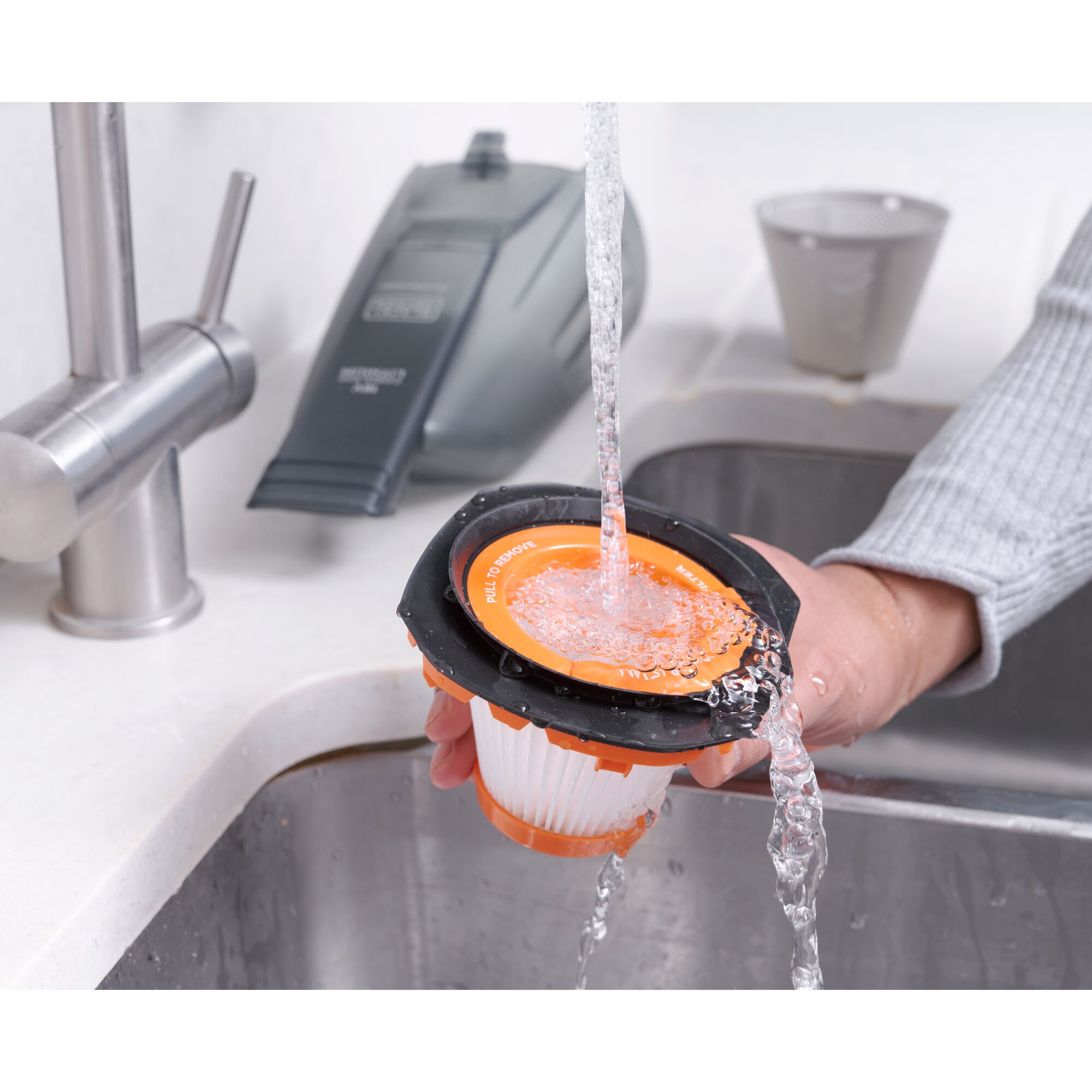 BCHV001C1-QW Aspirador de mano Powerconnect con 1 batería externa 18V 1,5Ah Litio