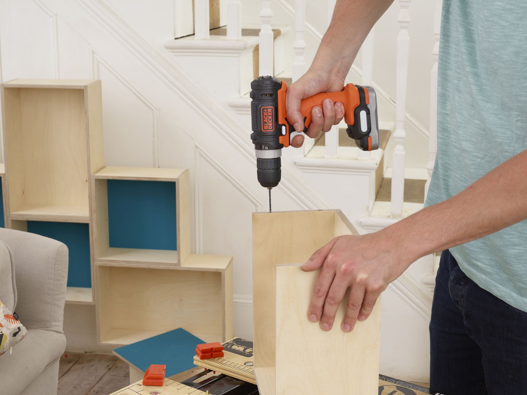 BDCDD12USB-XJ - Taladro Atornillador 12V SIN batería/cargador