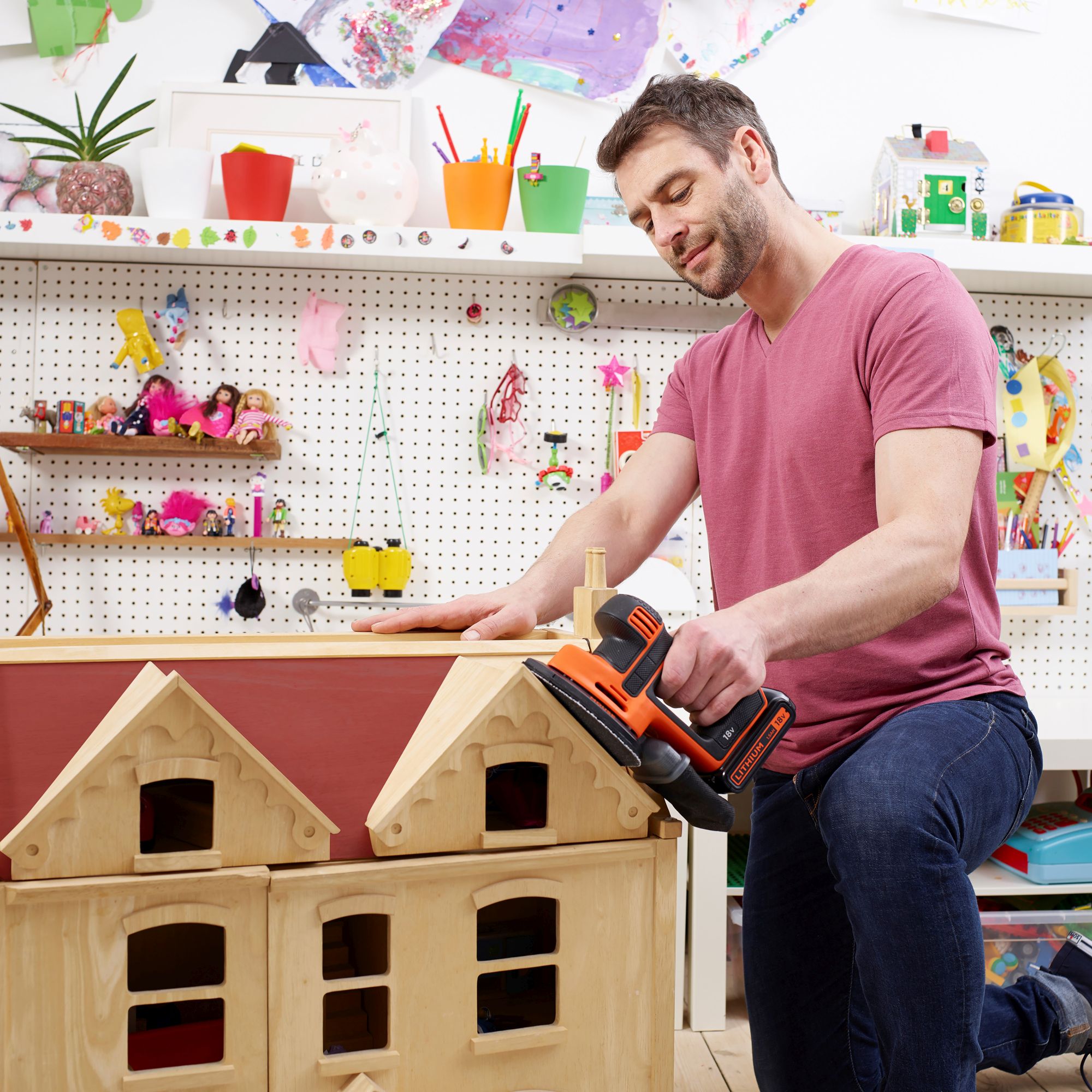 BDCDS18-QW - Lijadora de detalle Mouse® 18V (1.5Ah)