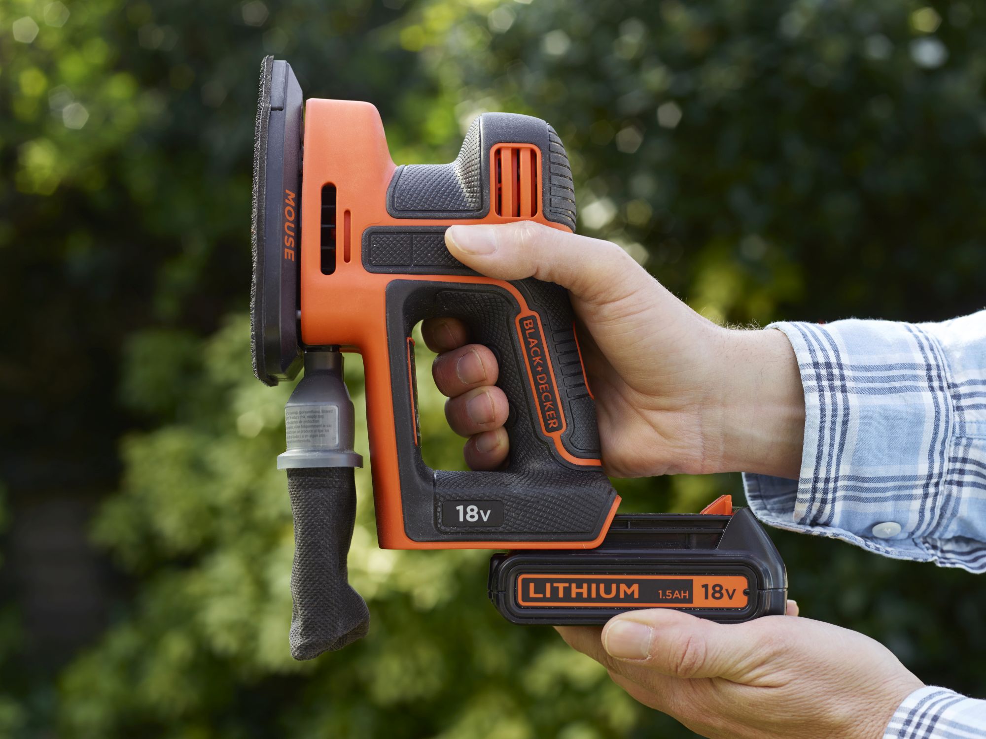 BDCDS18-QW - Lijadora de detalle Mouse® 18V (1.5Ah)