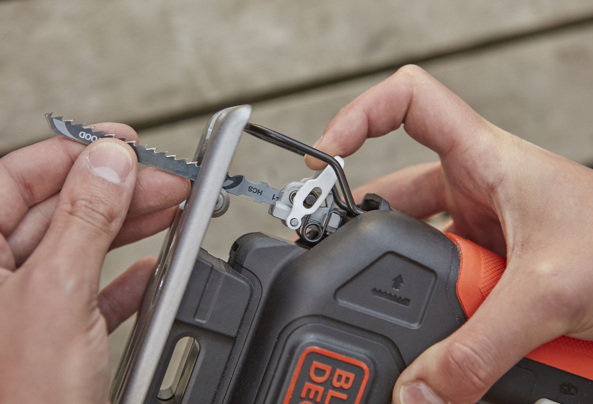 BDCJS12N-XJ - Sierra de Calar 12V SIN batería/cargador