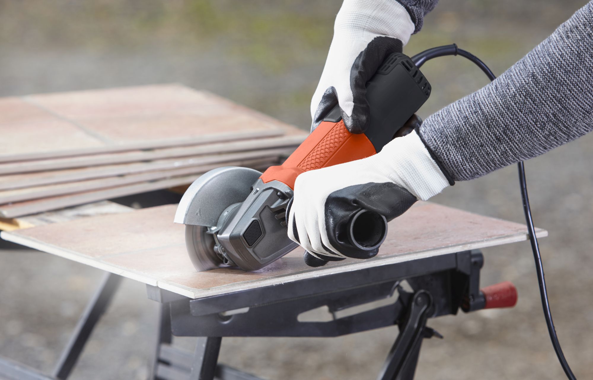 BEG110-QS - Mini-Amoladora de 750W 115m