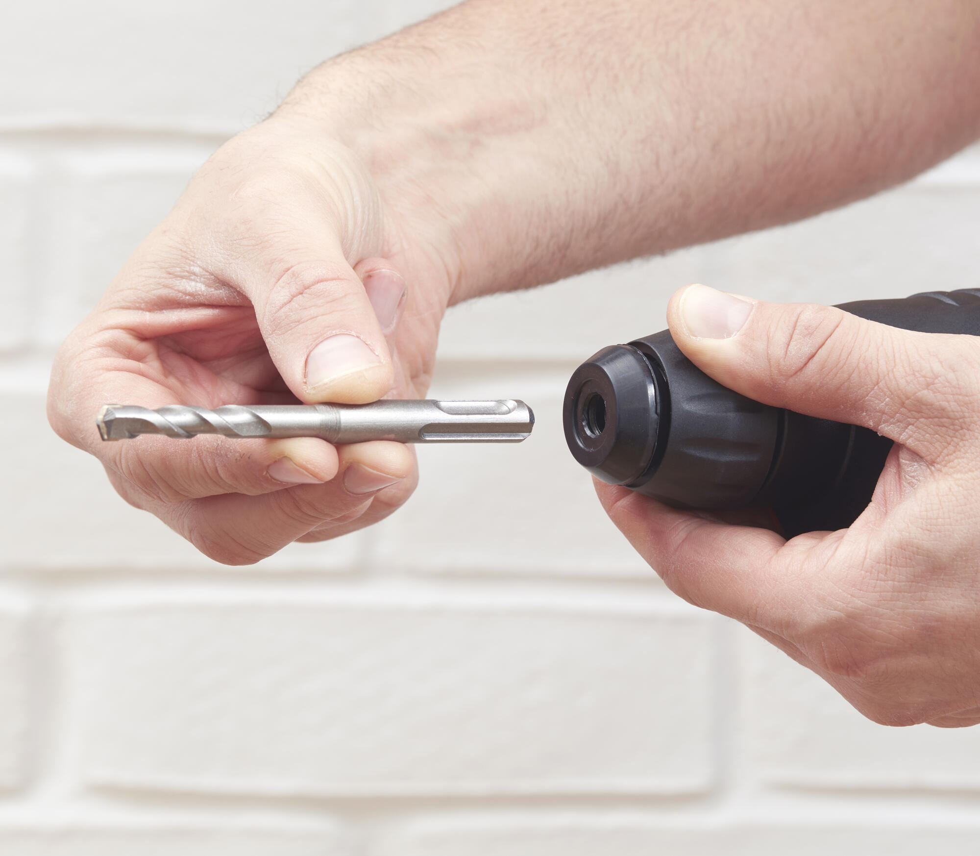 BEHS01K-QS - Martillo SDS-Plus 650W con maletín