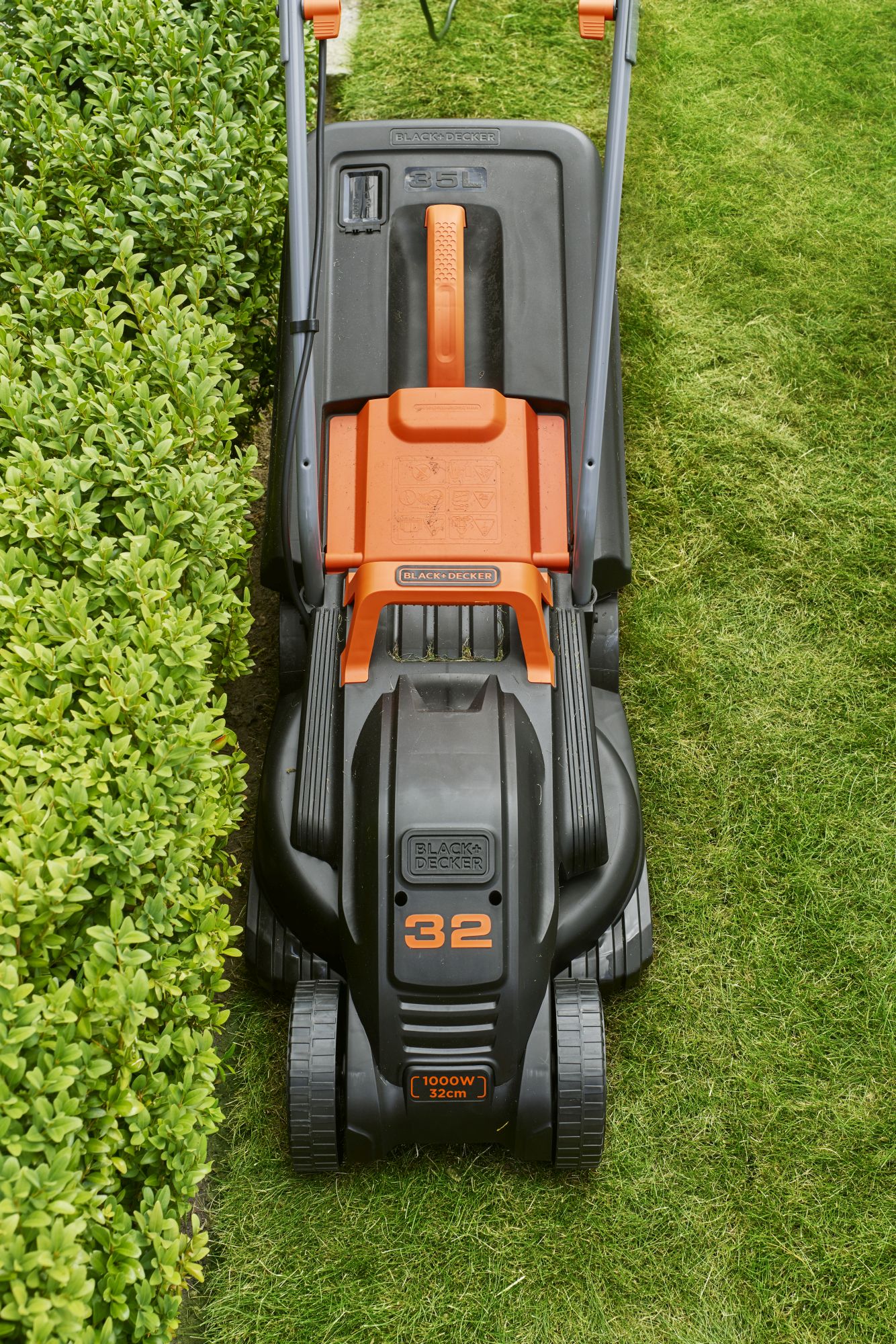 BEMW351-QS - Cortacésped 1000W 32cm