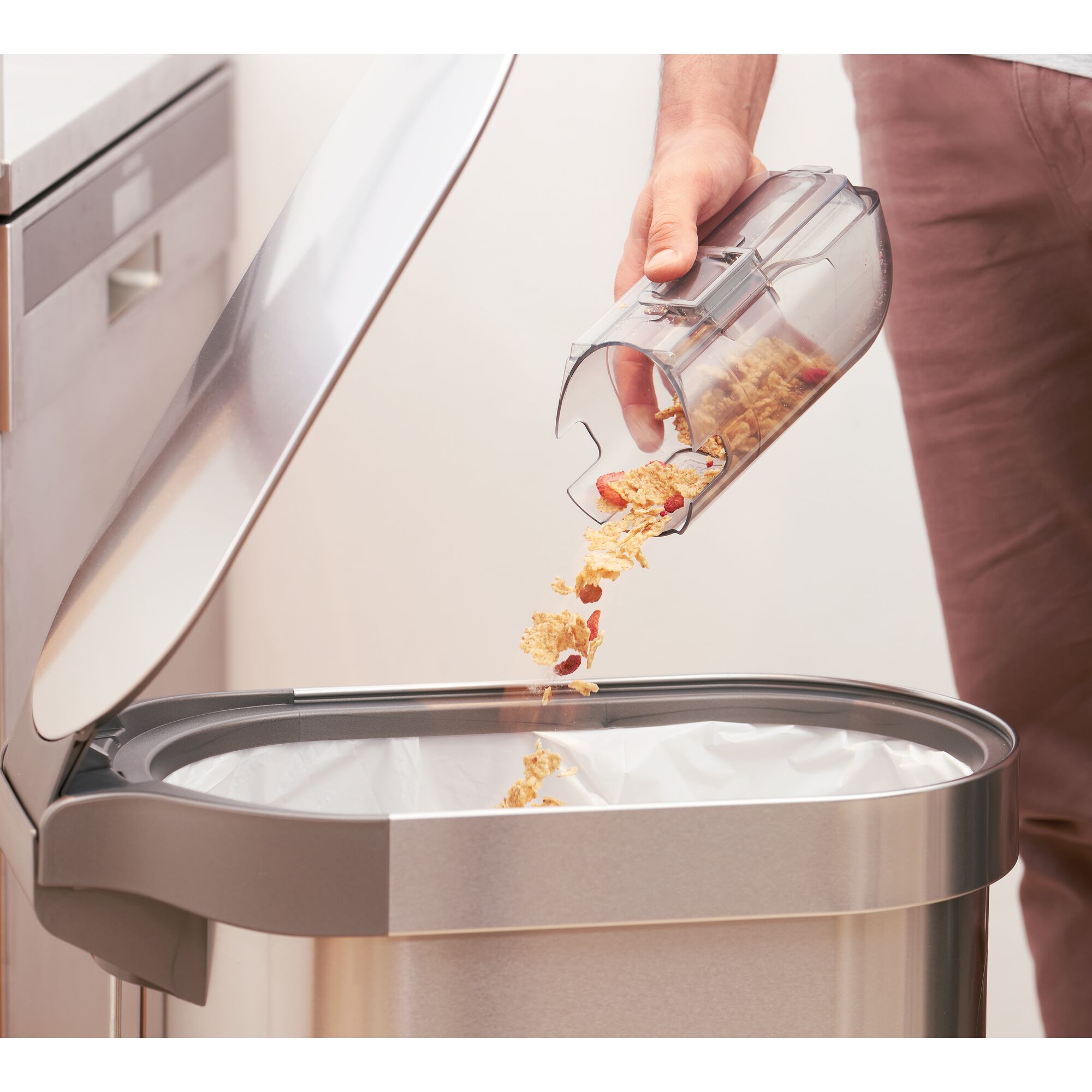 BHFEA520J-QW - Aspirador de escoba 2 en 1 con una batería 18V 2Ah