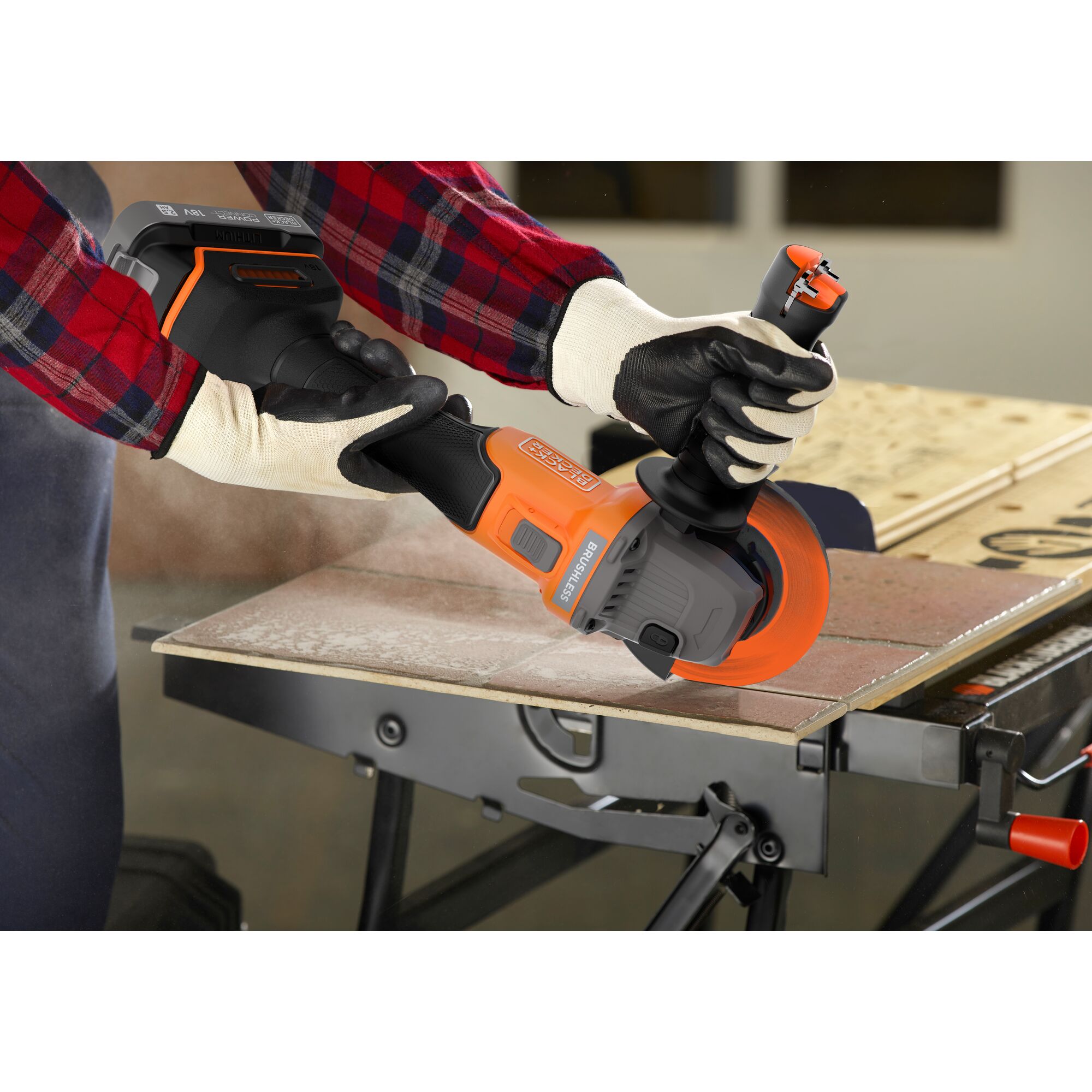 BLCG78N-XJ - Mini-Amoladora BRUSHLESS 18V 125mm con 1 disco, sin batería/cargador