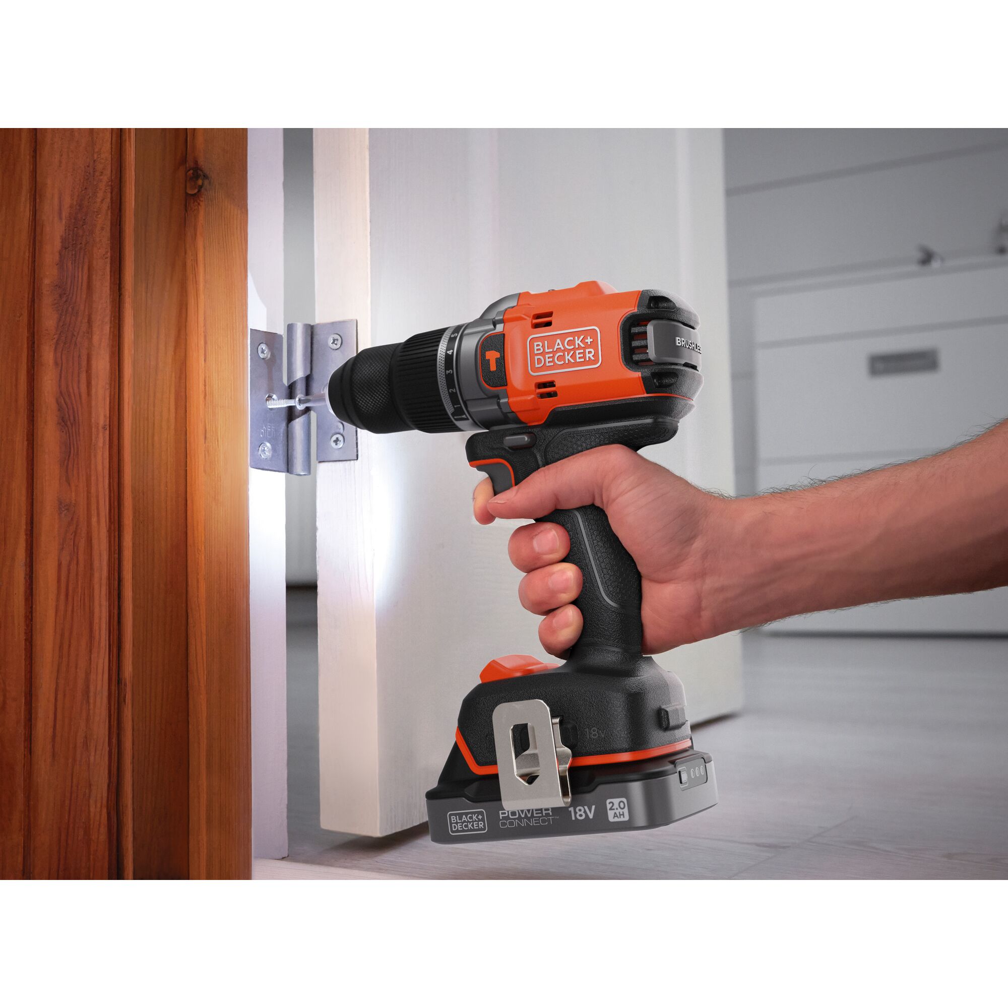 BLD683XN-XJ - Taladro percutor BRUSHLESS a batería 18V POWERCONNECT™ (sin batería/cargador)