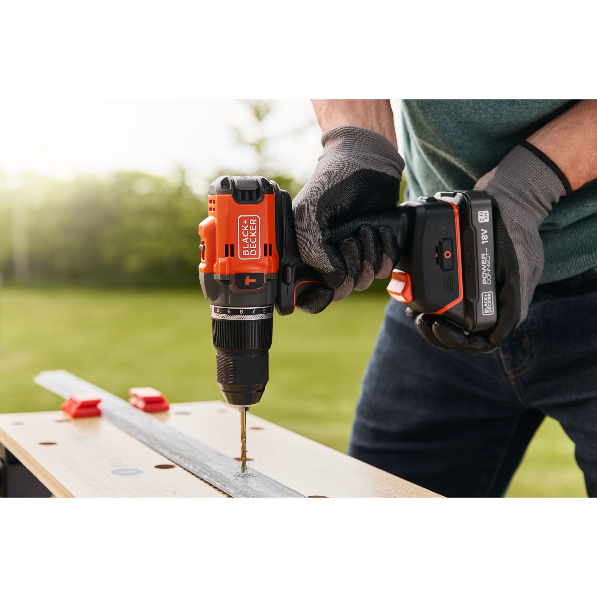 BLD683XN-XJ - Taladro percutor BRUSHLESS a batería 18V POWERCONNECT™ (sin batería/cargador)