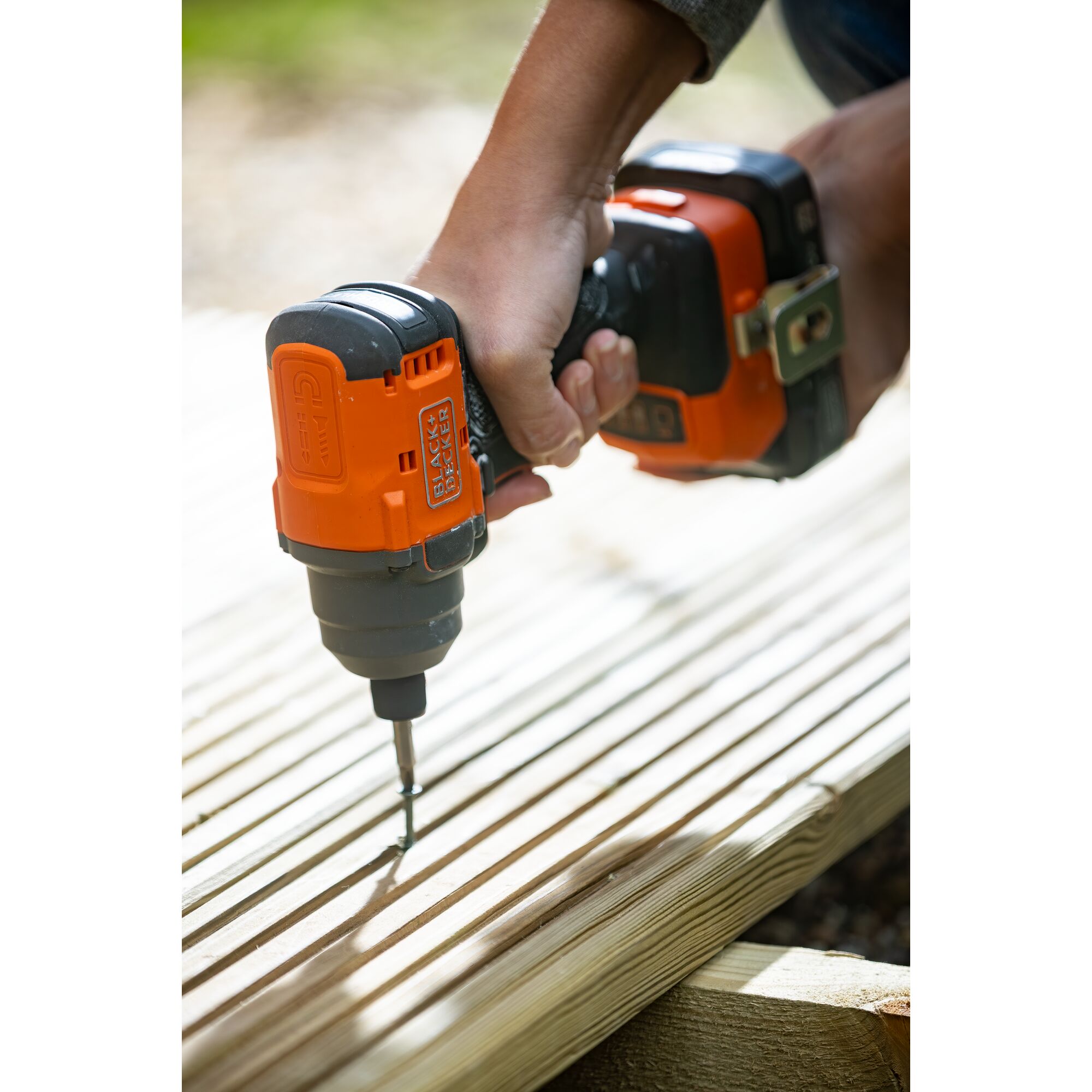 BLIM78N-XJ - Atornillador de impacto BRUSHLESS 18V sin batería/cargador