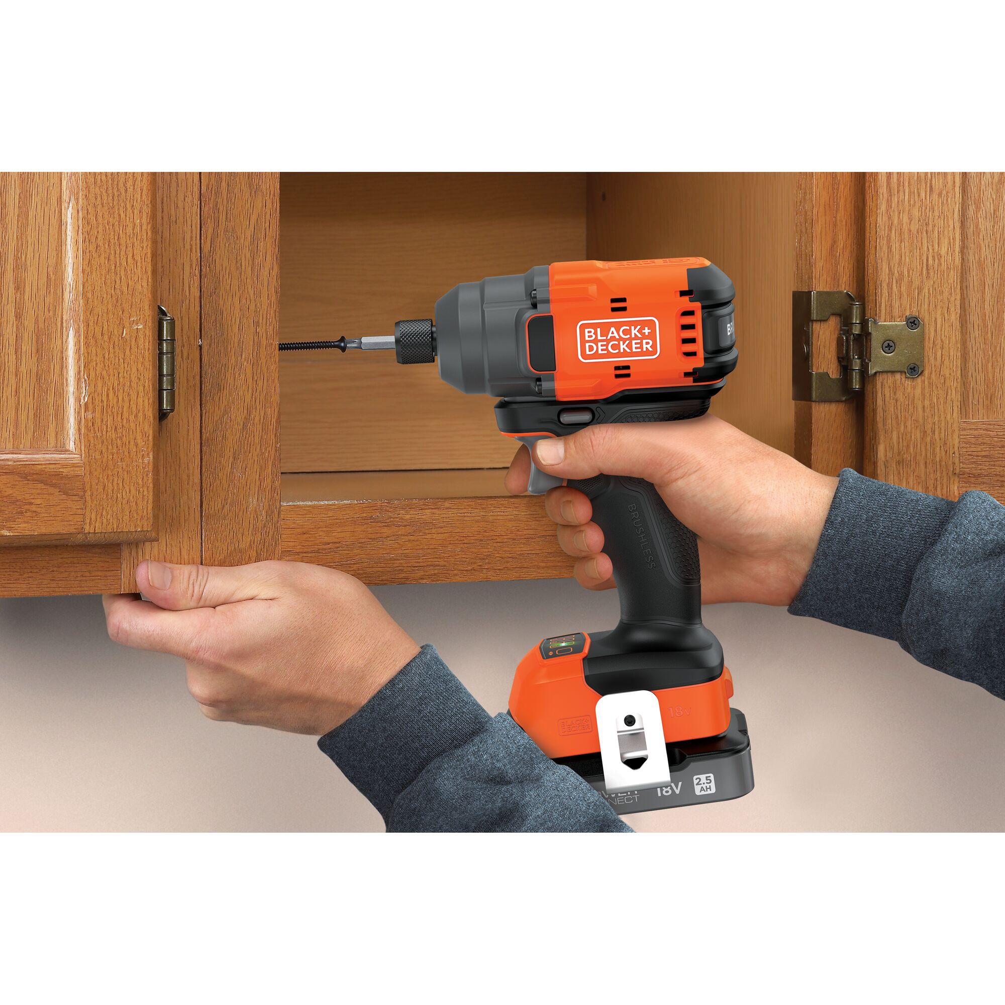 BLIM78N-XJ - Atornillador de impacto BRUSHLESS 18V sin batería/cargador