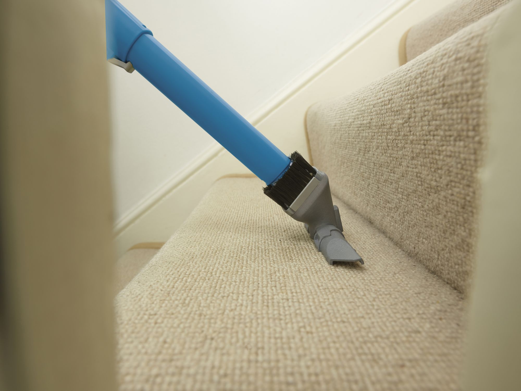 CUA525BH-QW - Aspirador de escoba 2 en 1 Multipower 45 Wh (18V x 2.5Ah)