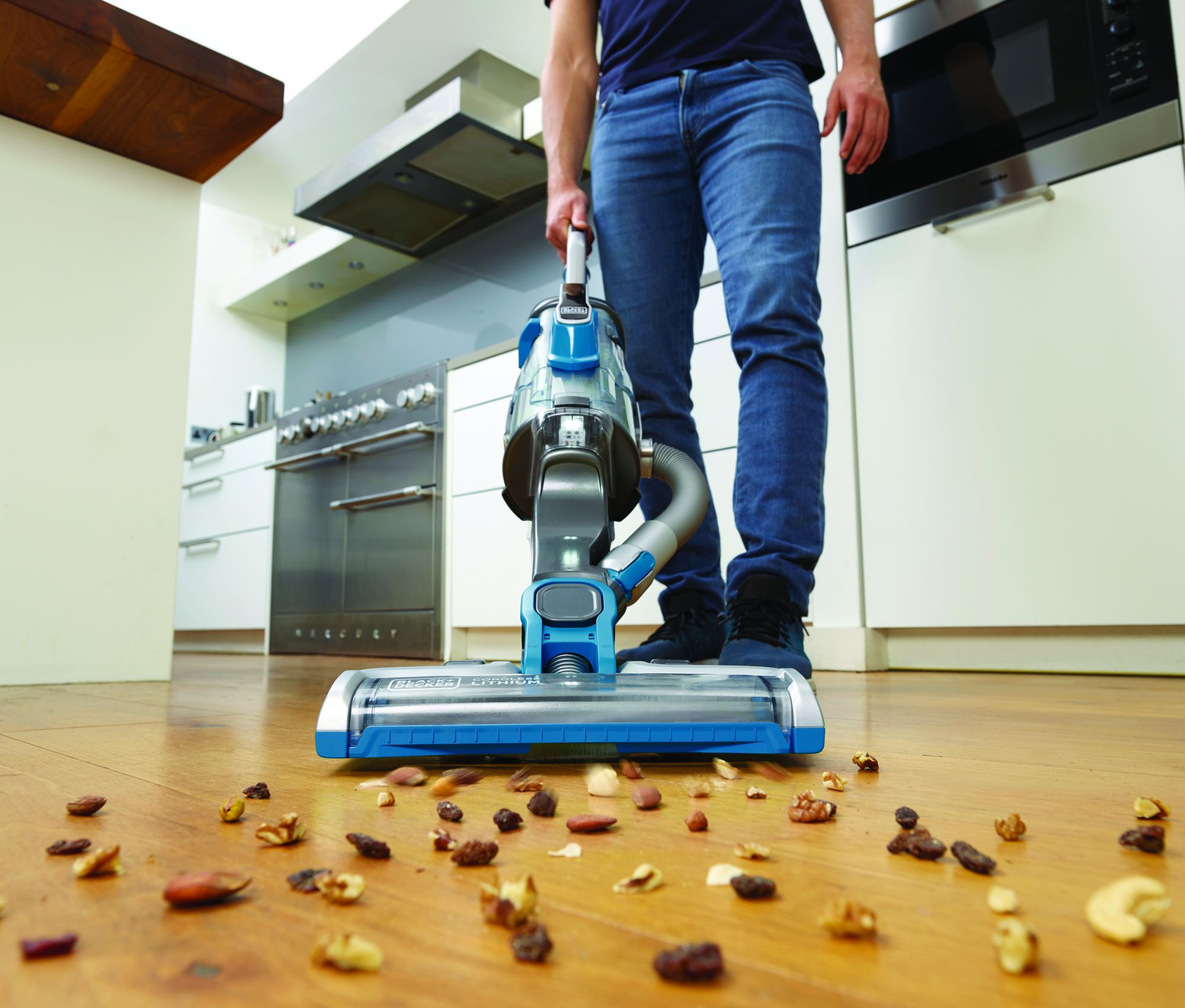 CUA525BH-QW - Aspirador de escoba 2 en 1 Multipower 45 Wh (18V x 2.5Ah)