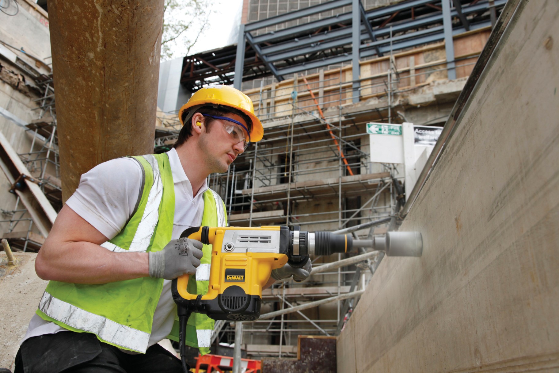 D25601K-QS - Martillo Combinado 6kg 1250W