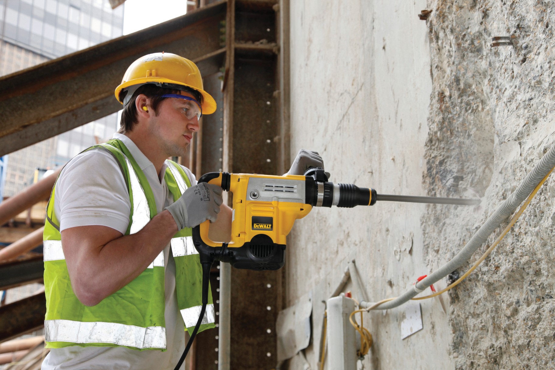 D25601K-QS - Martillo Combinado 6kg 1250W