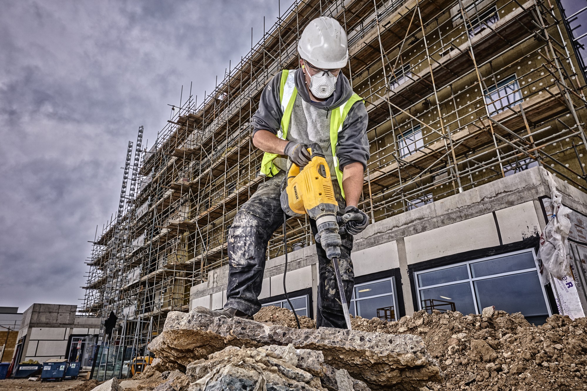 D25872K-QS - Martillo Demoledor 1600W