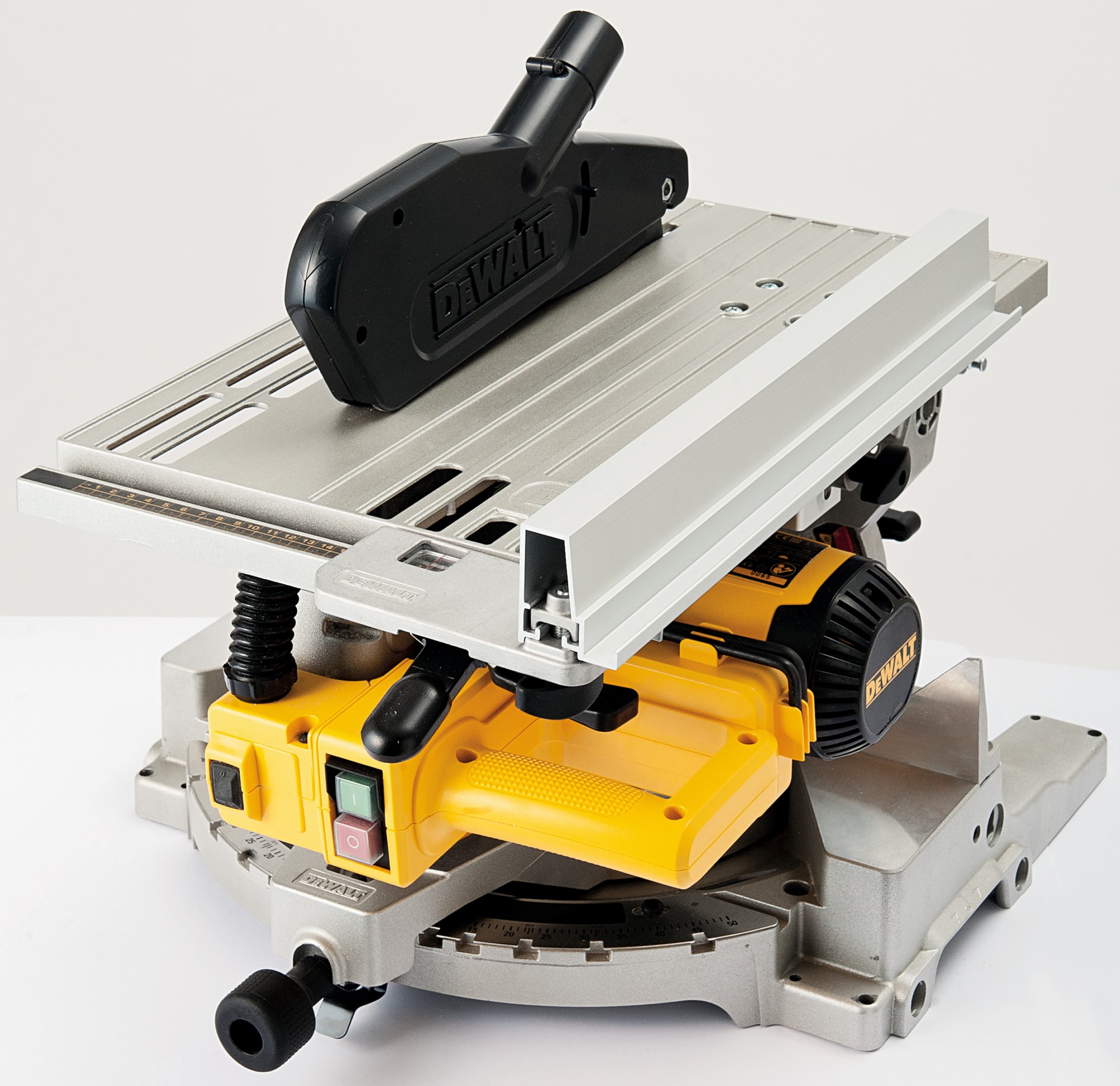 D27113-QS - Ingletadora Mesa Superior 1600 W