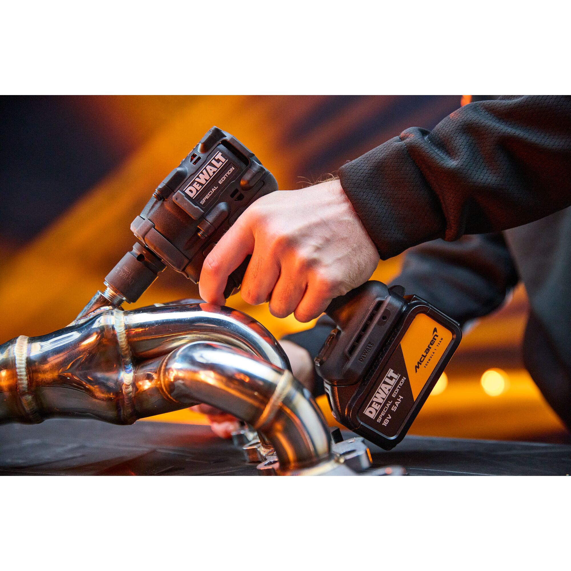 DCF92MP2T-QW - Llave Impacto McLaren sin escobillas XR 18V Li-Ion 5Ah 1/2