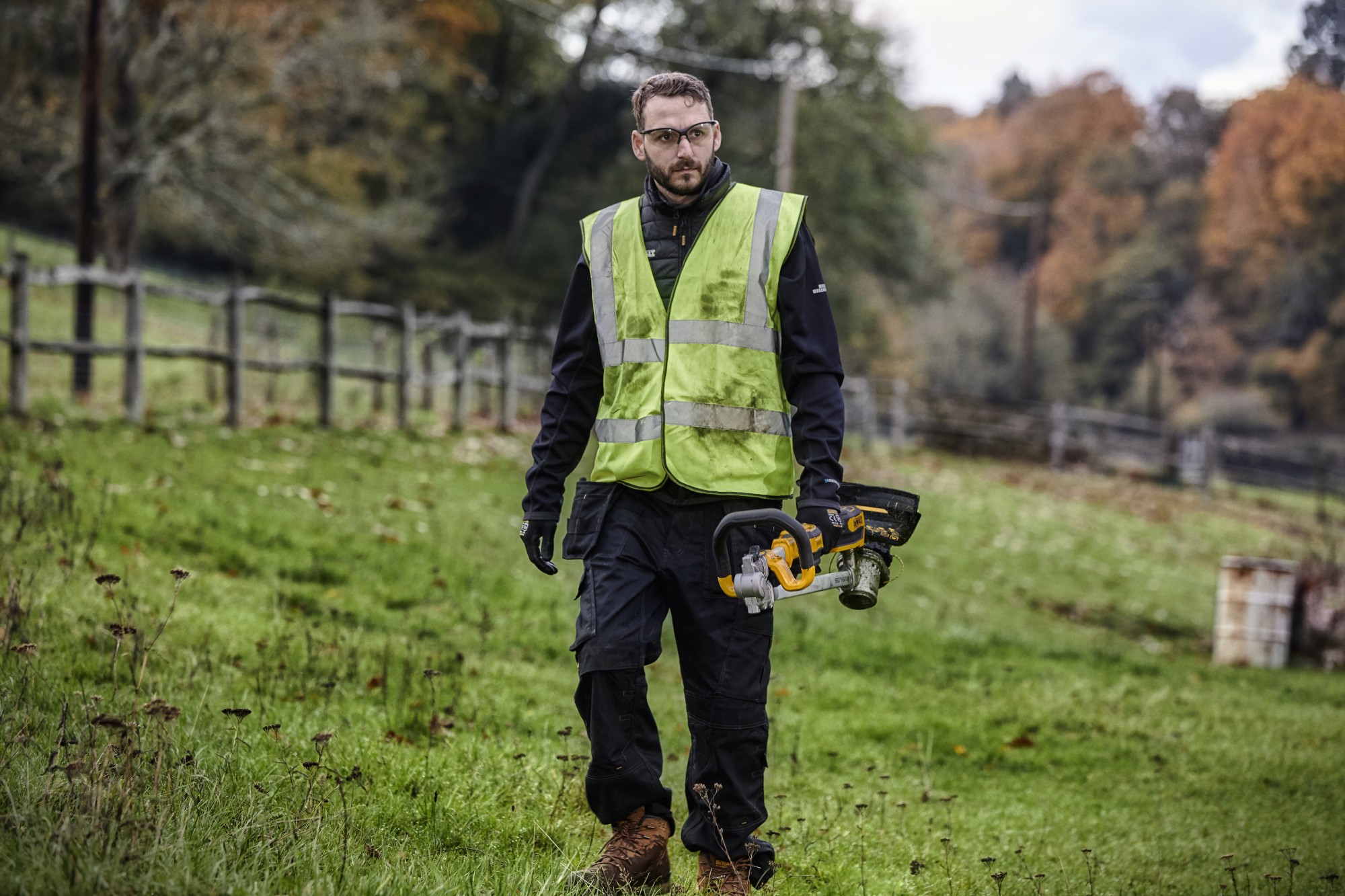 DCMST561P1-QW - Cortabordes DEWALT XR 18V 5Ah 36cm