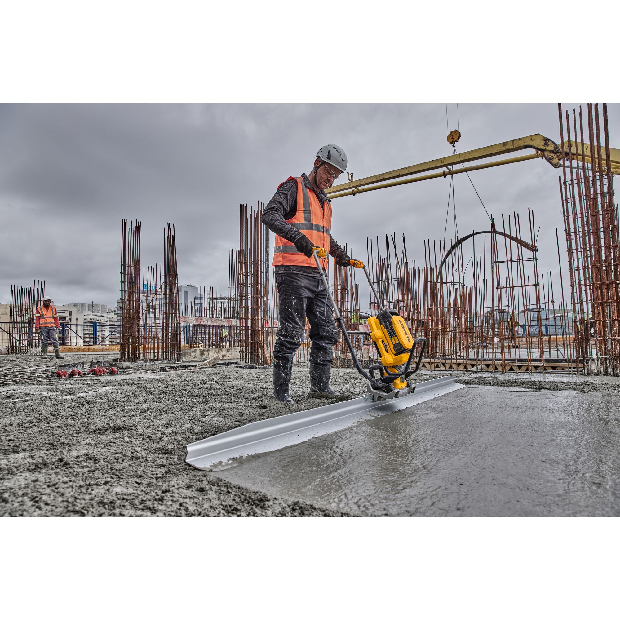 DCPS330N-XJ - Regla Vibradora POWERSHIFT sin cargador/batería