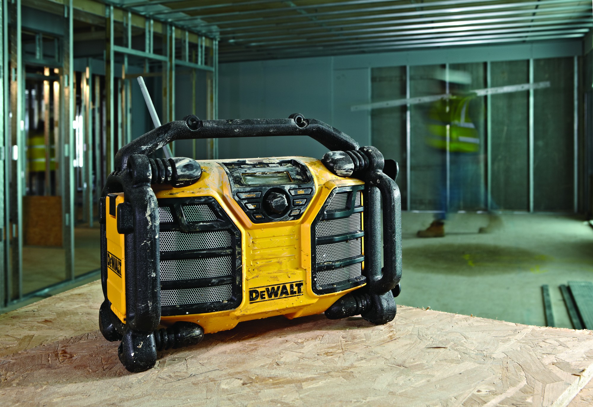 DCR017-QW - Radio DAB+ y Cargador XR