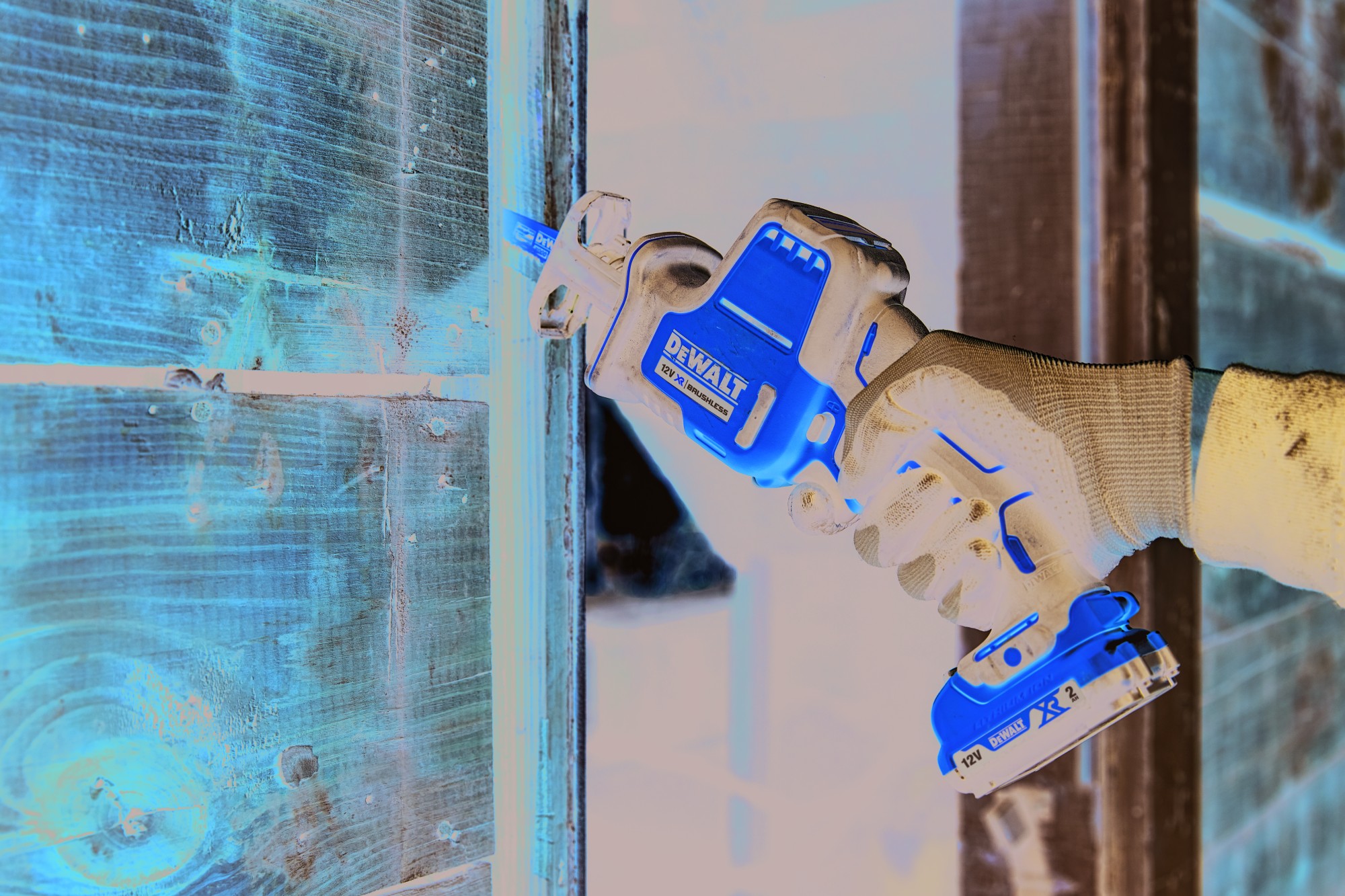 DCS312D2-QW - Mini-Sierra Sable XR 12V Li-Ion 2Ah