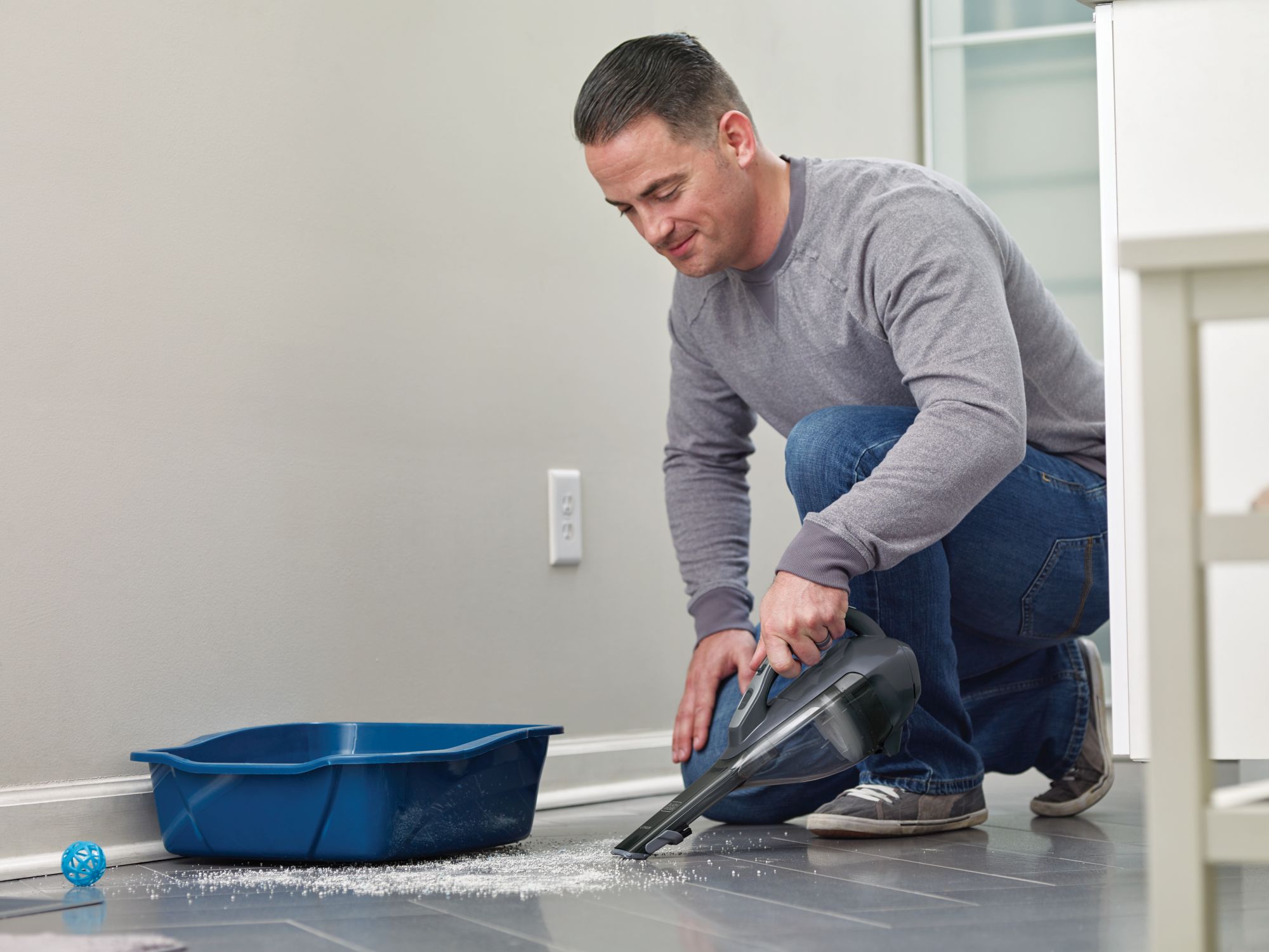 DVA320J-QW - Aspirador de MaNo Dustbuster Litio 21.6Wh