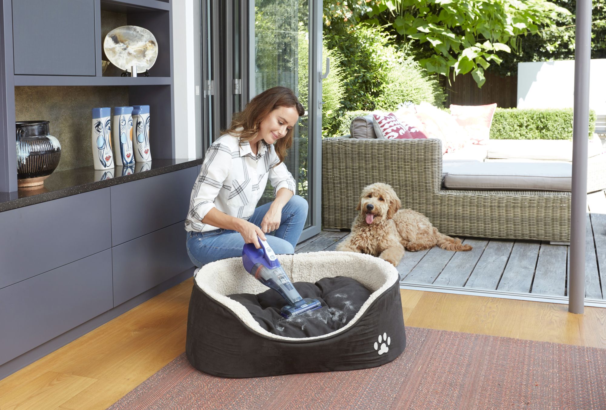 DVB315JP-QW - Aspirador de mano Dustbuster para mascotasLITIO 12V