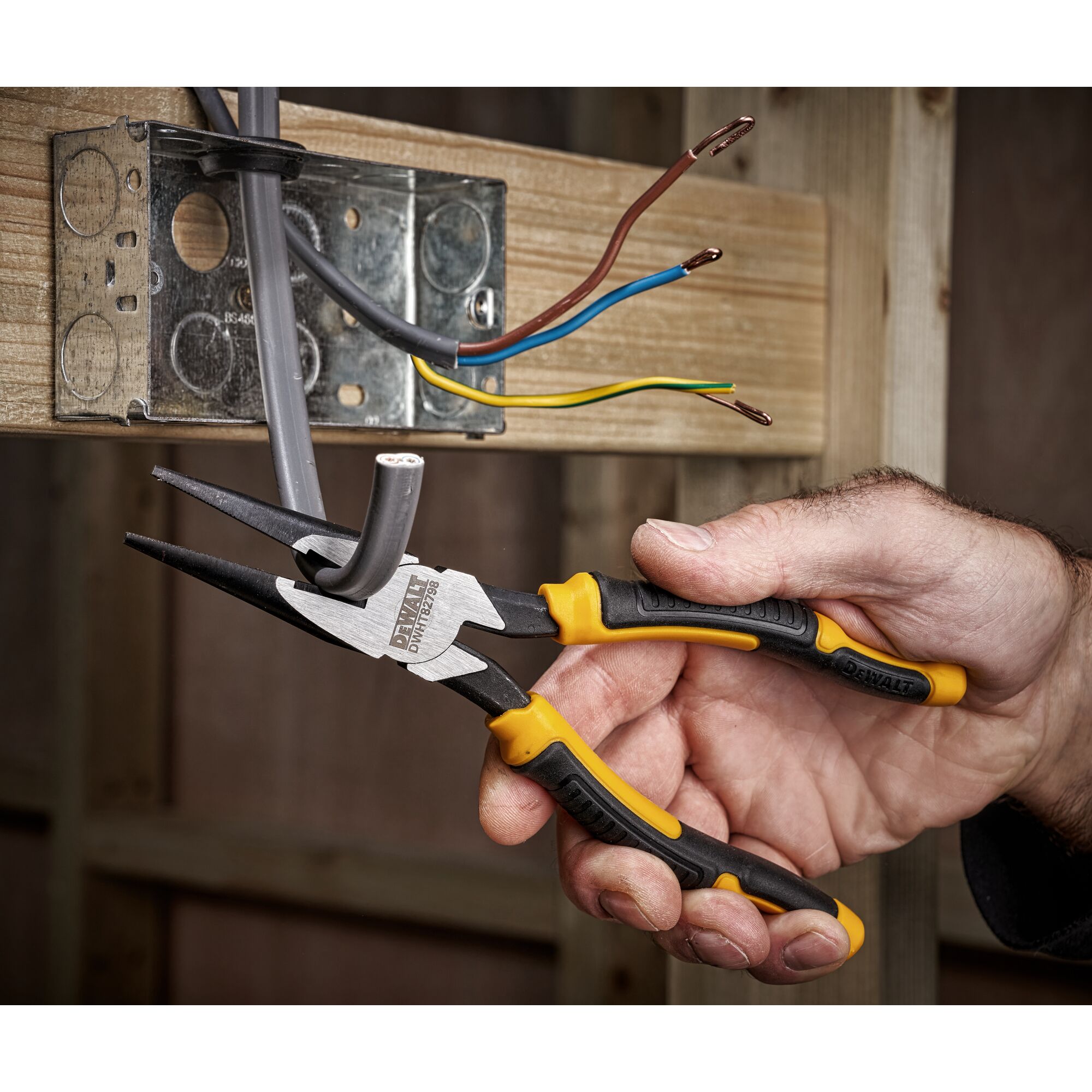 DWHT82798-0 - Alicates Bocas largas 200mm