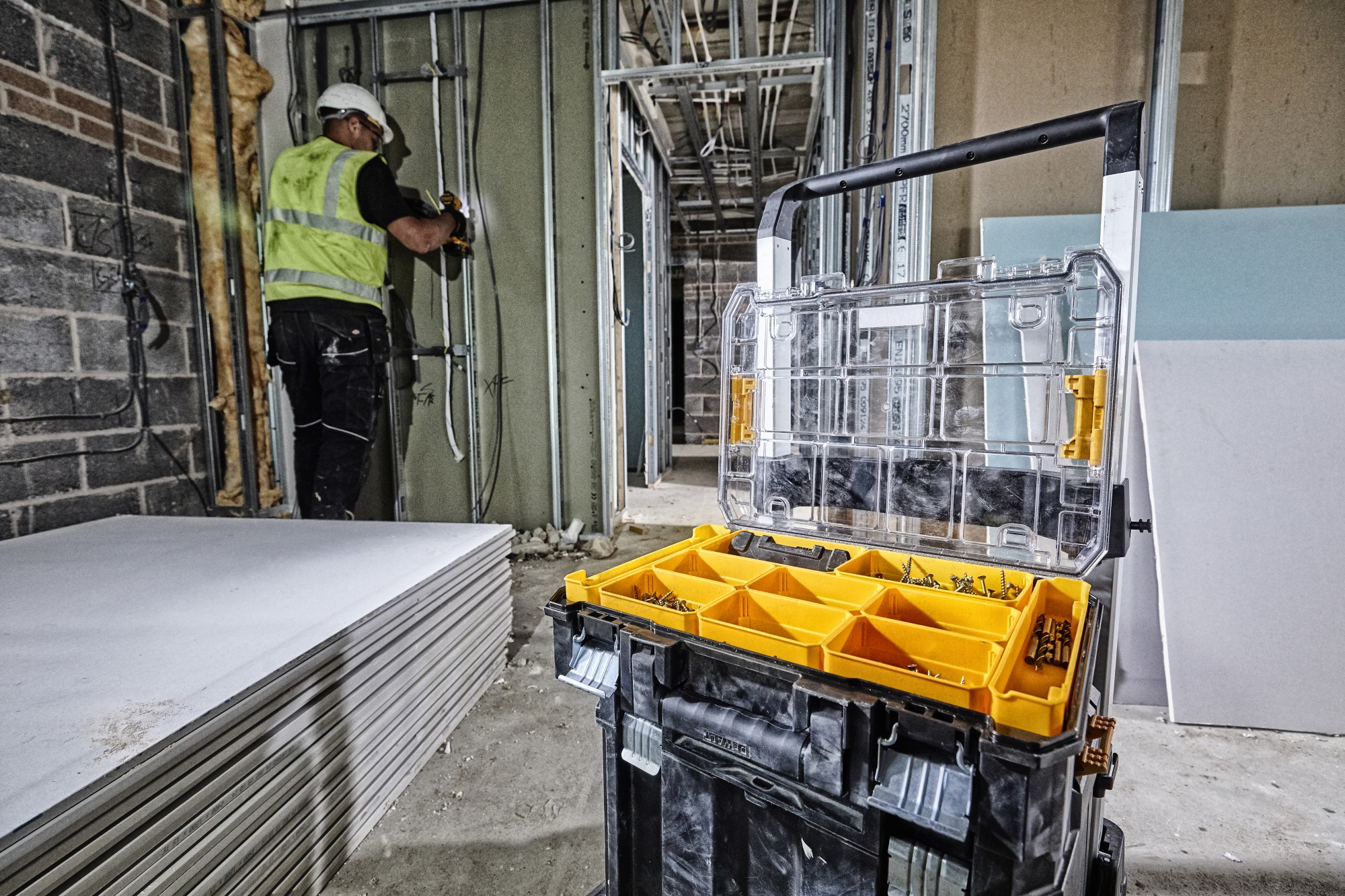 DWST82968-1 - Organizador con tapa transparente TSTAK V sellado