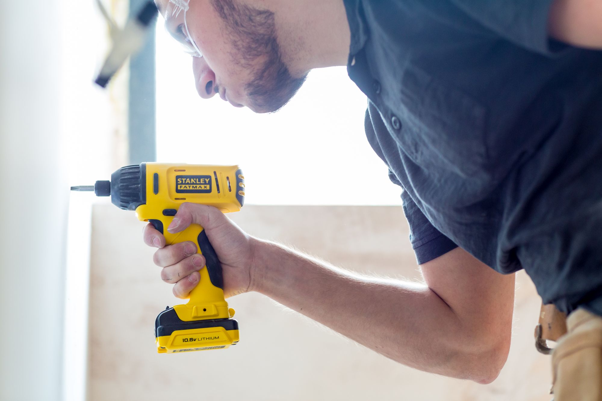 Atornillador de impacto 10.8V 1.5Ah Litio FATMAX®