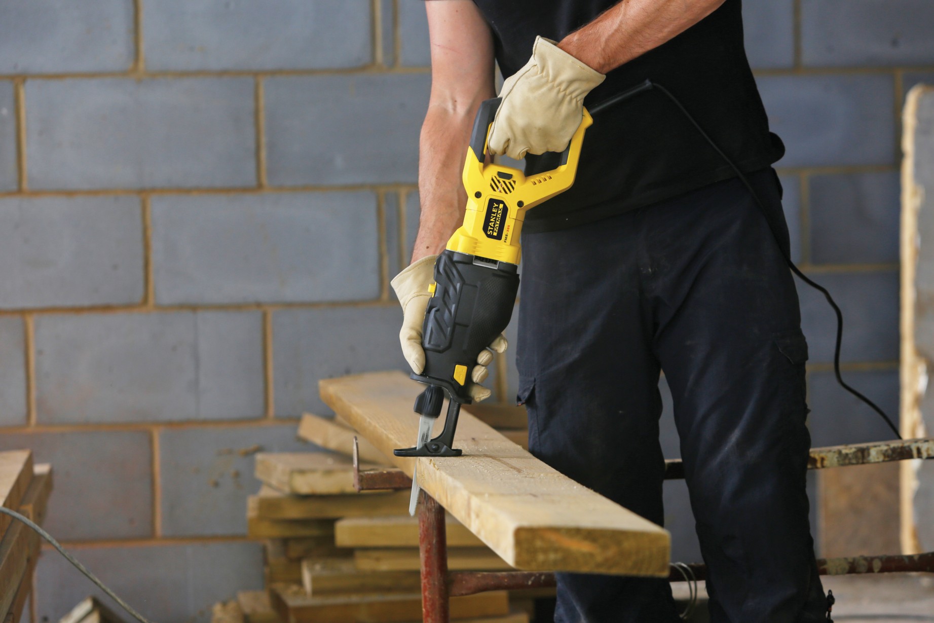 Sierra Sable 1050W (FME365K)