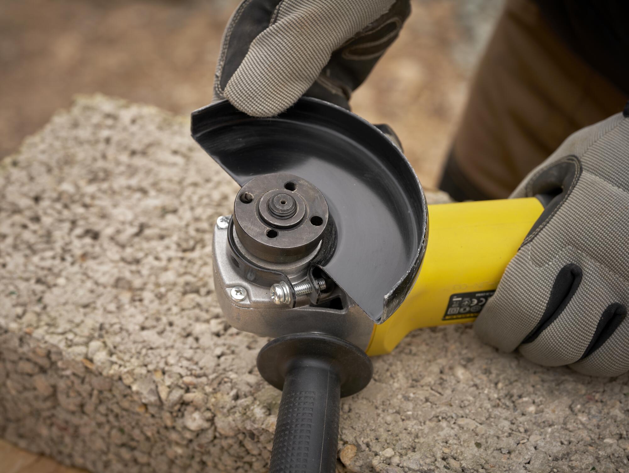 Mini-Amoladora 1.100W 125mm