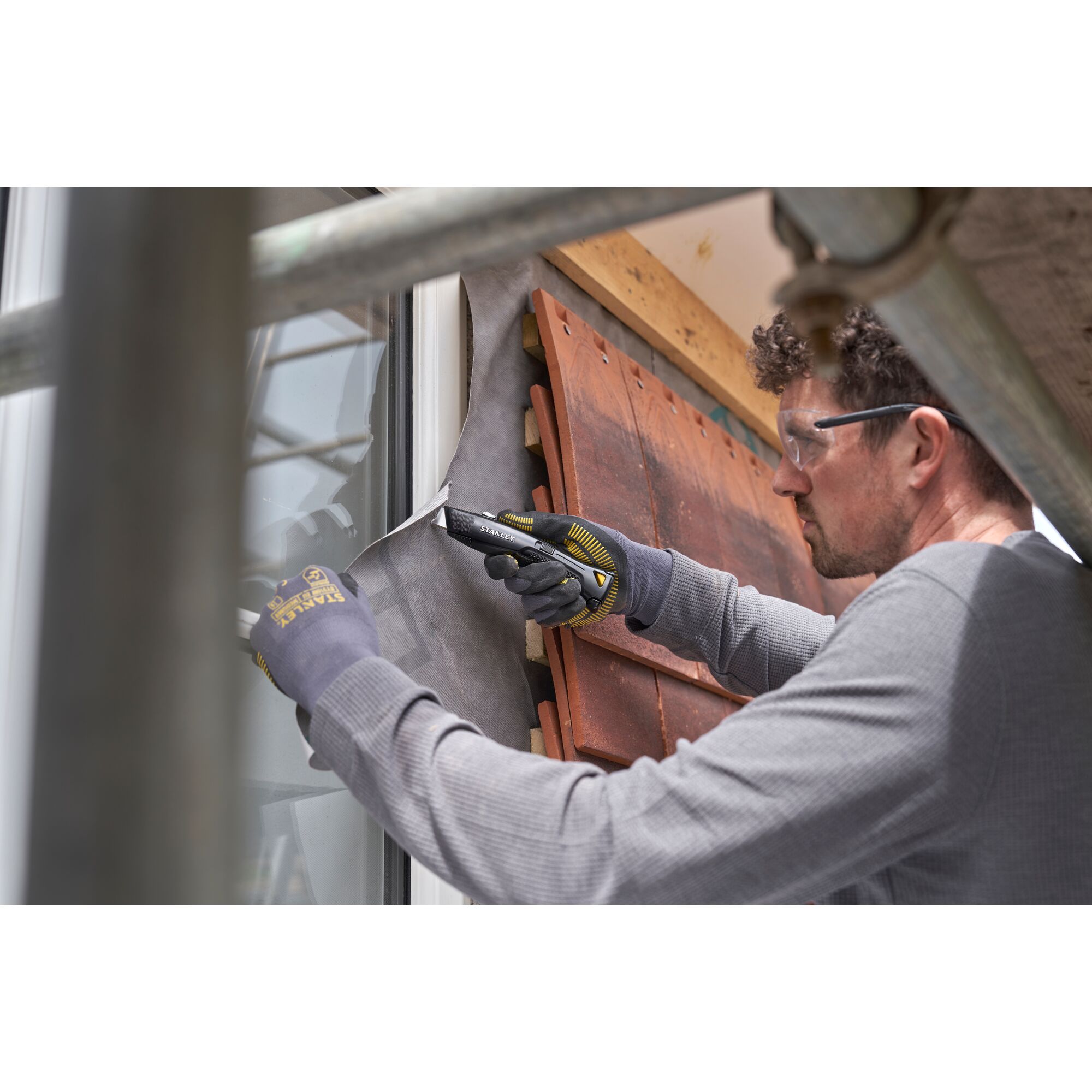 Cuchillo STANLEY® FATMAX® Heavy Duty Hoja Retráctil (Negro)