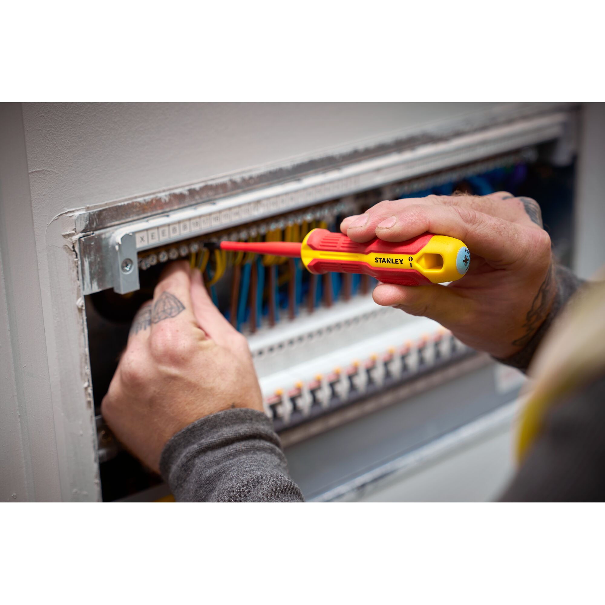 Destornillador STANLEY® Pozidriv Aislado 1000v PZ1x80mm